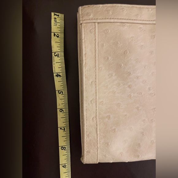 Vintage Bueno Clutch made in Korea - Picture 4 of 11